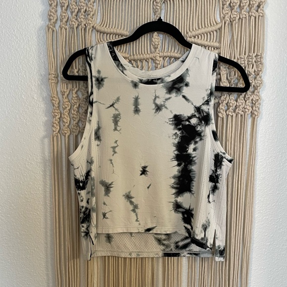 lululemon athletica Tops - train to be tank shibori deep coal